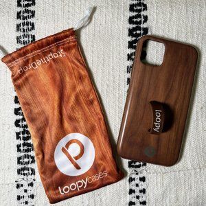 Loopy Original - iPhone 11 Pro / iPhone 11 SR  - Teakwood Matte - Righty